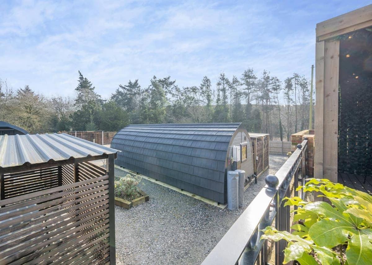 Hill Farm Retreat Hotel Wangford Luaran gambar